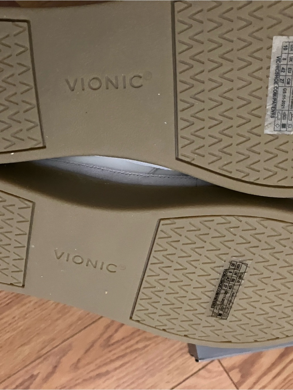 Vionic White and Light Gray Women's Leather Sneakers - Picture 5 of 6